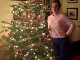 taxi driver took six foot family christmas tree hostage taxi driver took six foot family christmas tree hostage