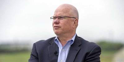 1520-Successful-People-Share-Their-Predictions-For-2015.jpg